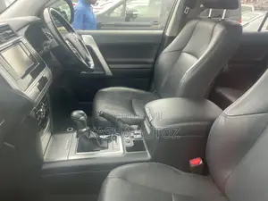 Toyota Land Cruiser Prado 2017 White