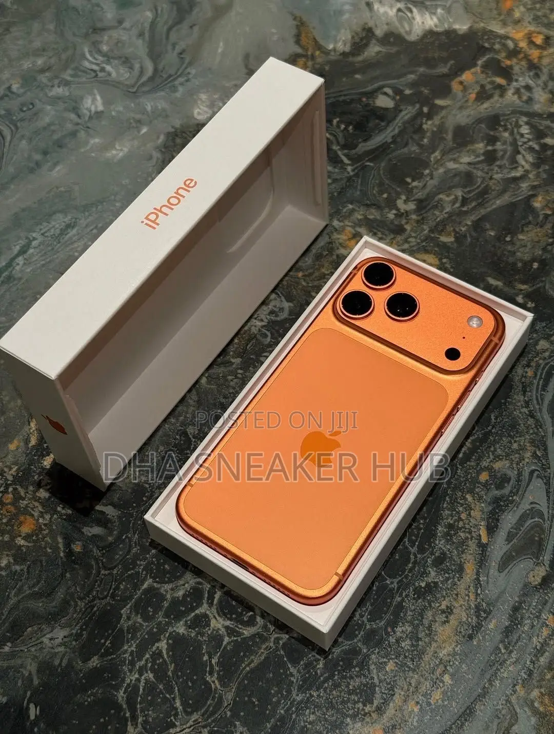 New Apple iPhone 17 Pro Max 256 GB Orange
