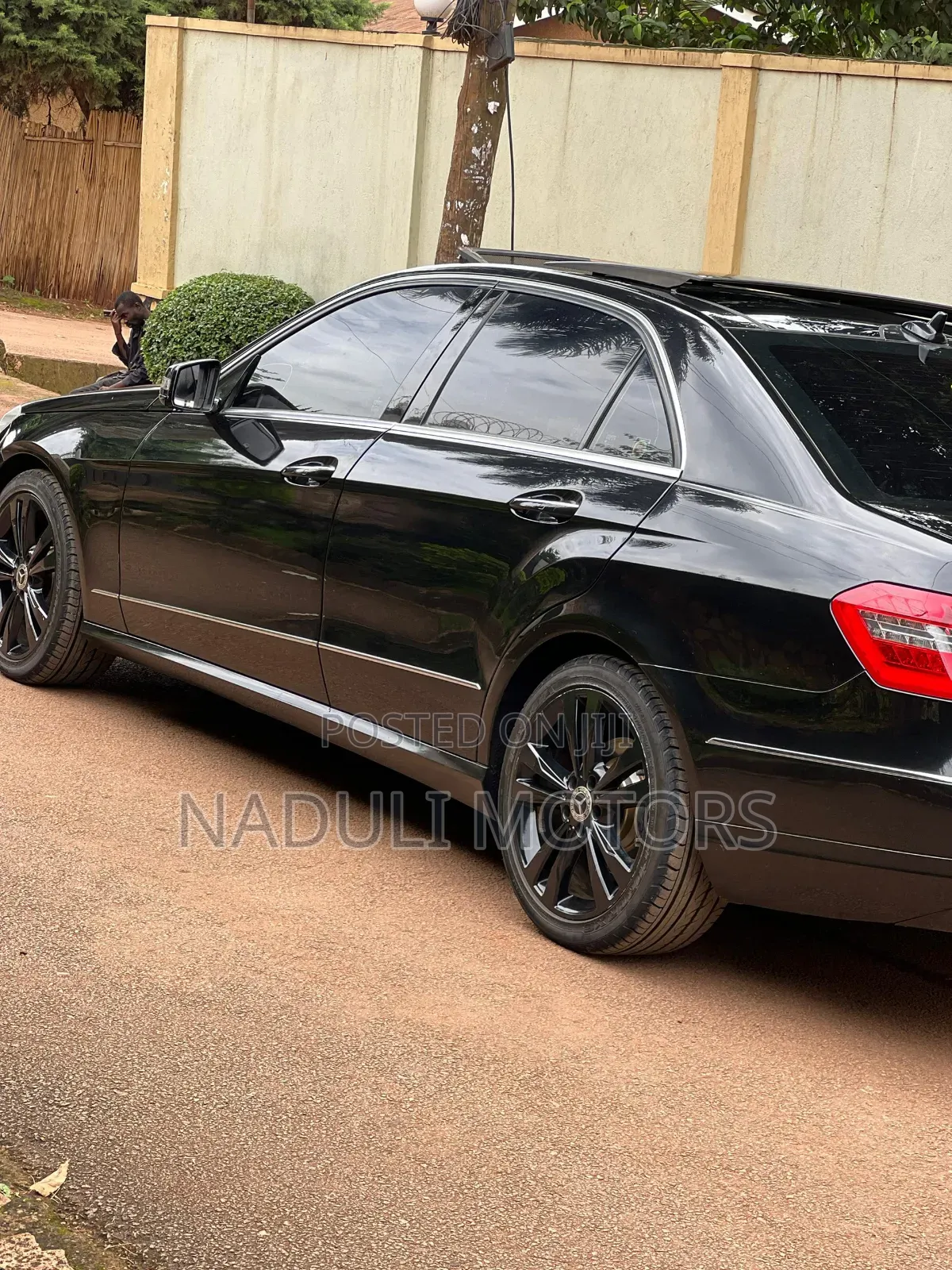Mercedes-Benz E300 2010 Black
