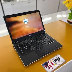 Laptop Dell Latitude 7440 8GB Intel Core i5 HDD+SSD 500GB