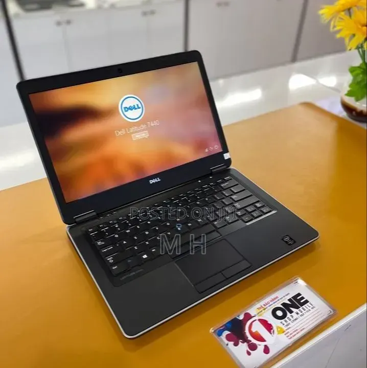 Laptop Dell Latitude 7440 8GB Intel Core i5 HDD+SSD 500GB