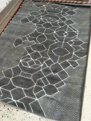 Luxury Modern Center Carpet Rug. 1.5meter by 2meters