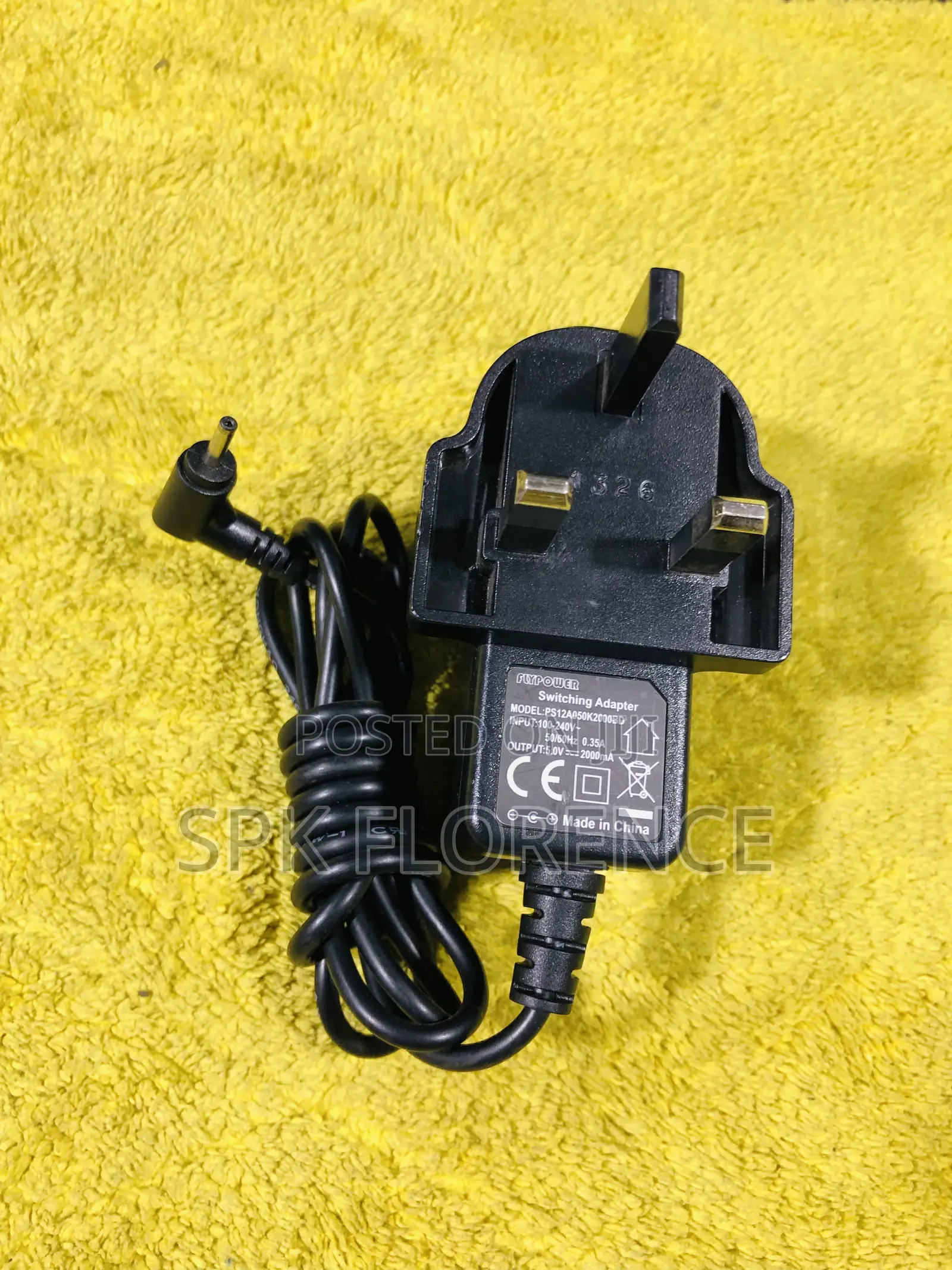 Switching 5v -2000ma Adapter
