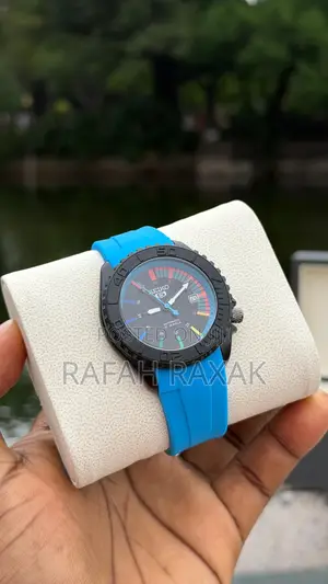 Bright Blue Rubber Strap Seiko 5 Sports Mod