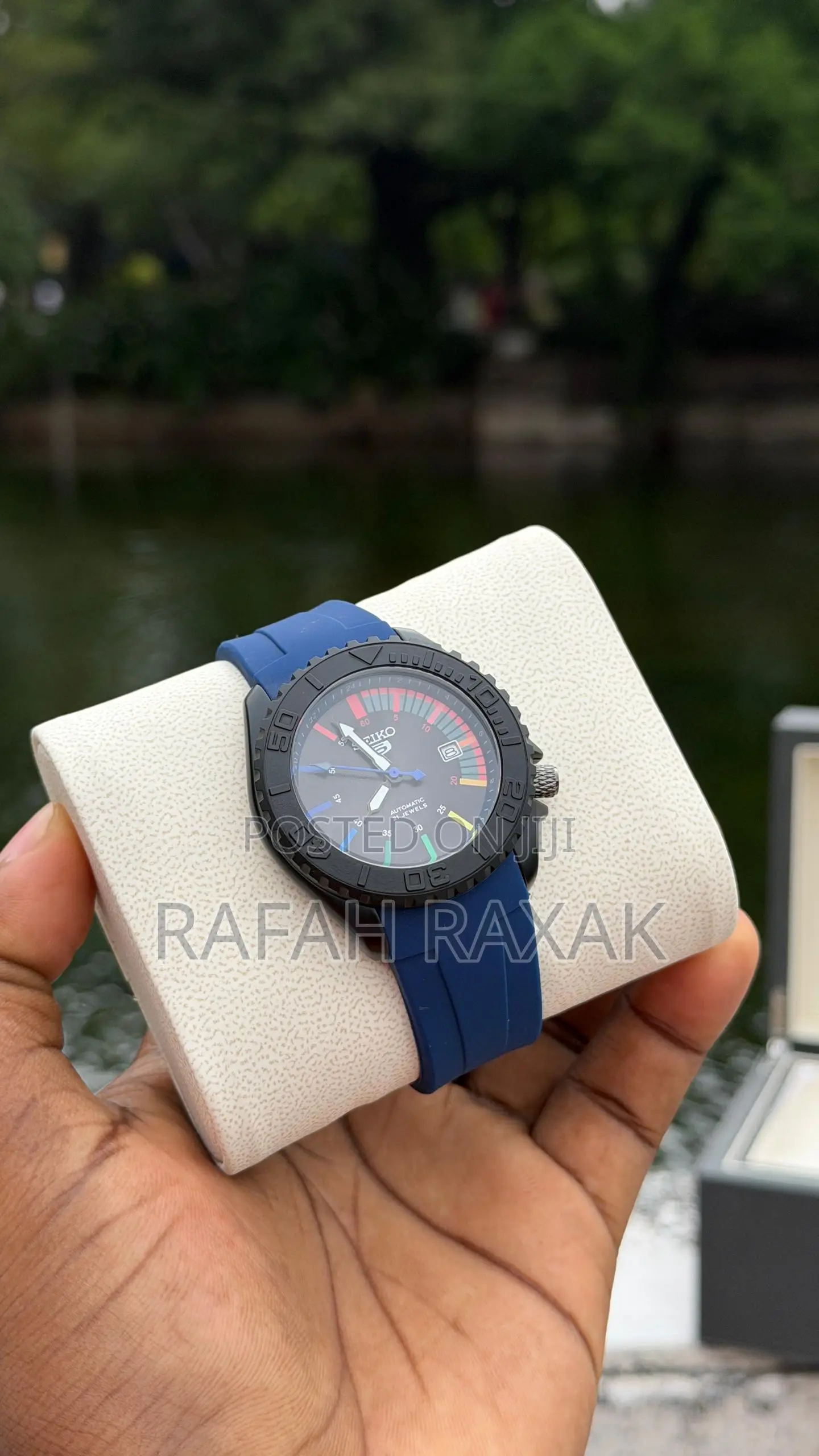 Navy Blue Strap Version of the Seiko 5 Sports Rainbow Mod