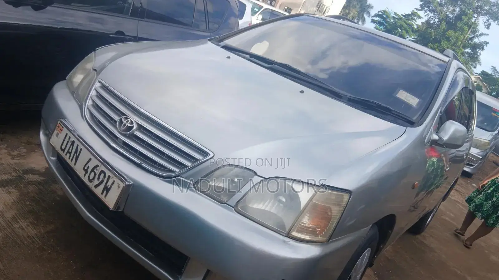 Toyota Gaia 2003