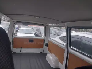 Toyota HiAce 2012 White