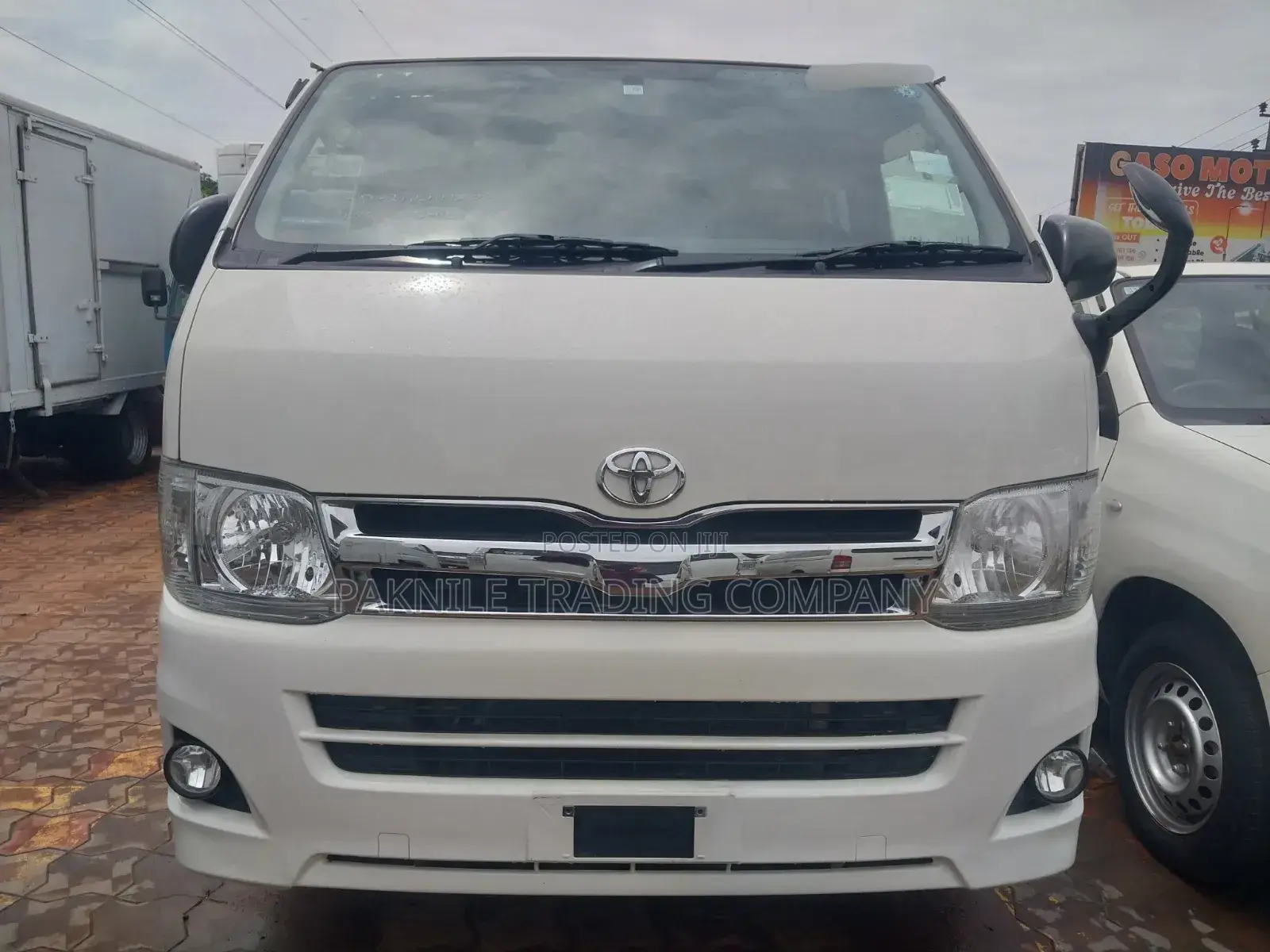 Toyota HiAce SV Premium 2013 White