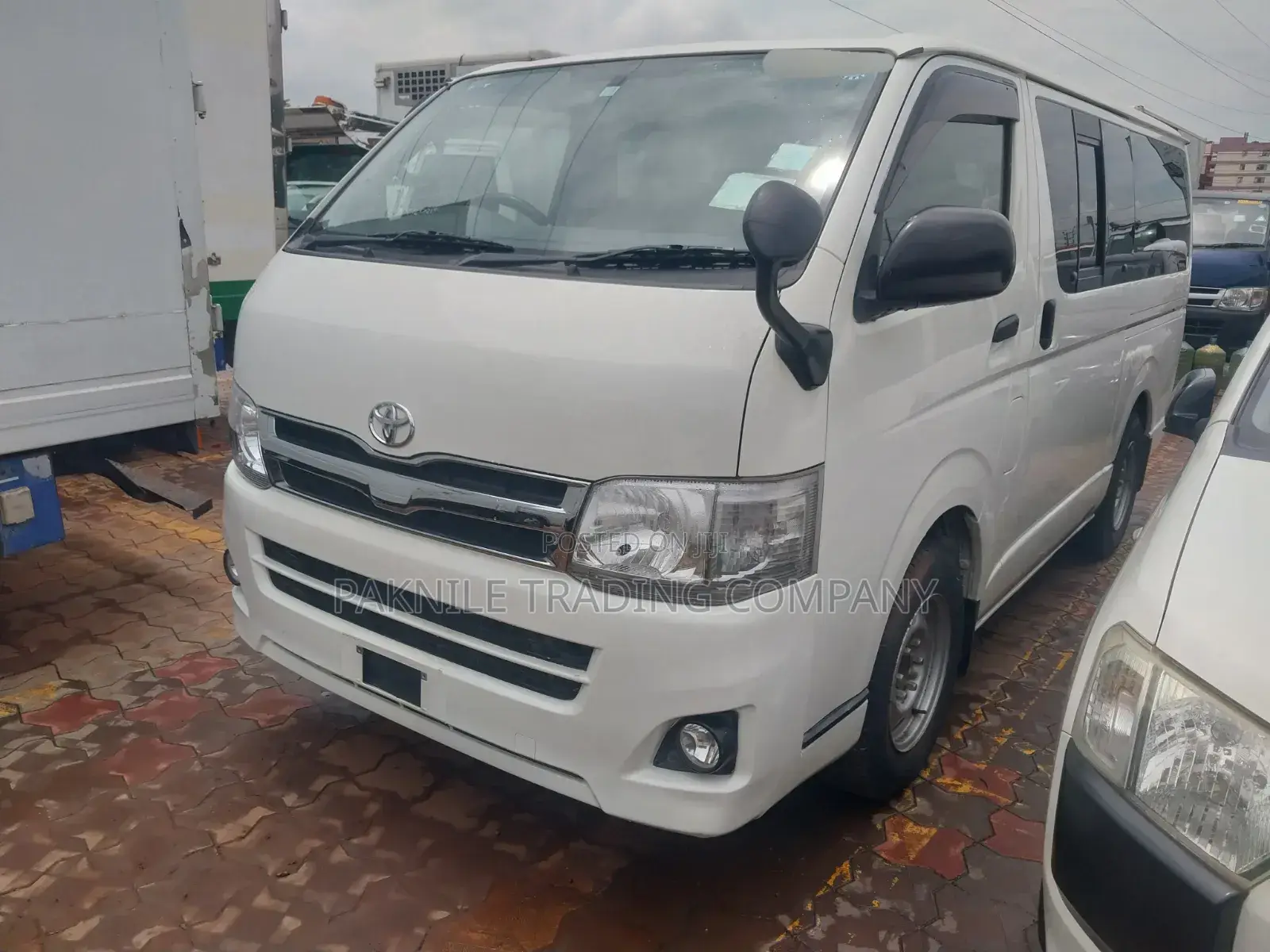 Toyota HiAce SV Premium 2013 White