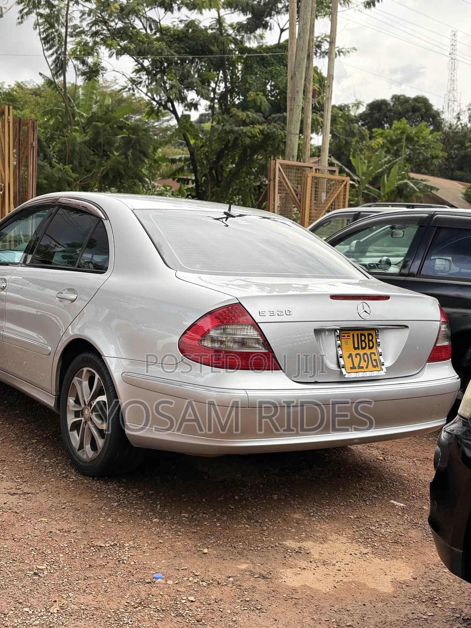 Mercedes-Benz E320 2004 Silver