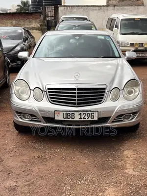 Mercedes-Benz E320 2004 Silver
