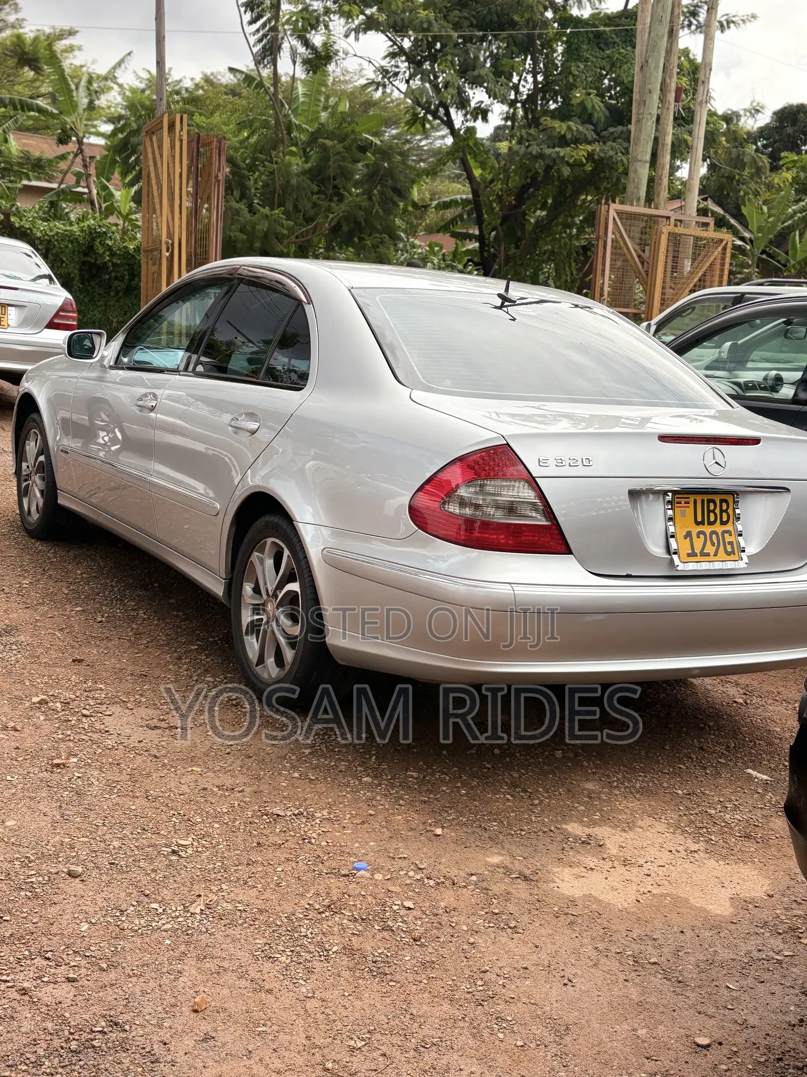 Mercedes-Benz E320 2004 Silver