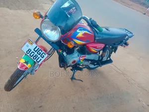 Bajaj CT 125X 2025 Red