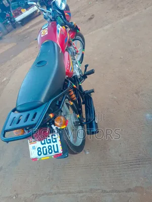 Bajaj CT 125X 2025 Red