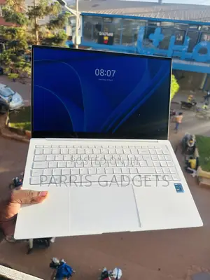 Laptop Samsung 16GB Intel Core i7 SSD 512GB