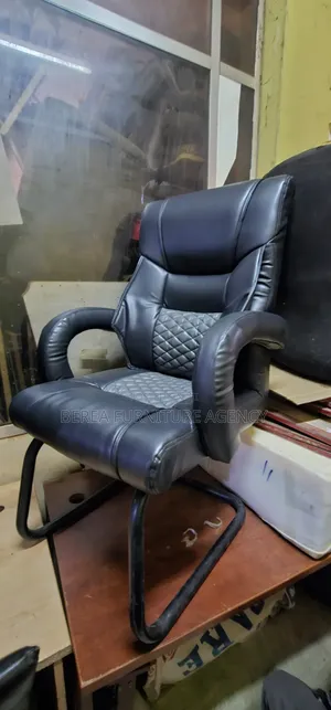 Comfortable Soft Leather Executive Chair