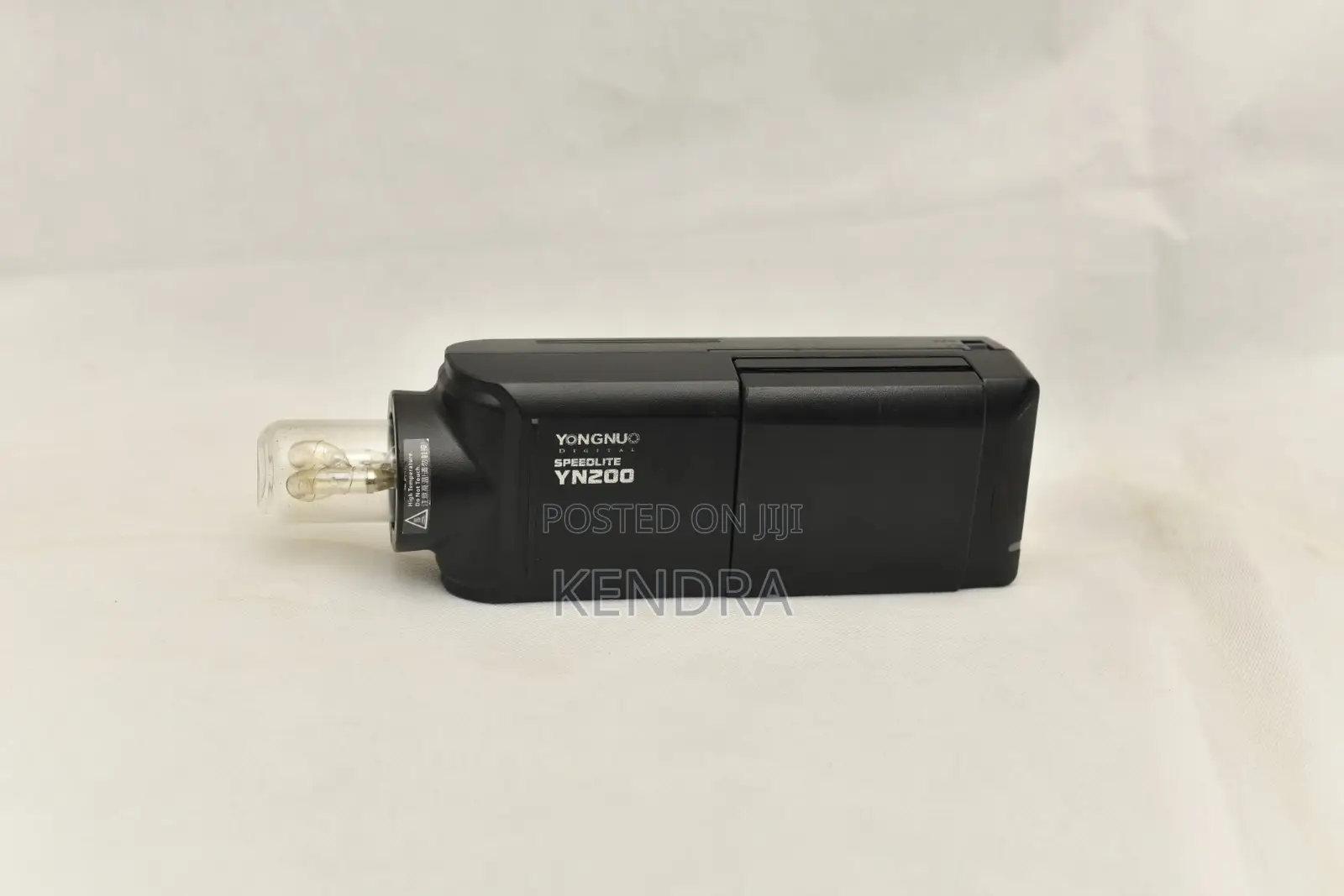 Yn200 Digital Speedlite