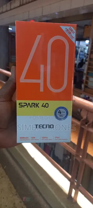 New Tecno Spark 40 128 GB Silver