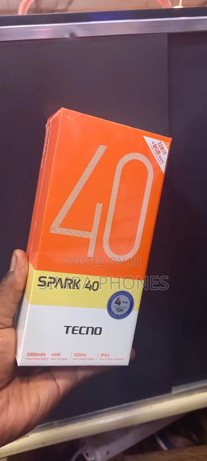 New Tecno Spark 40 128 GB Gray