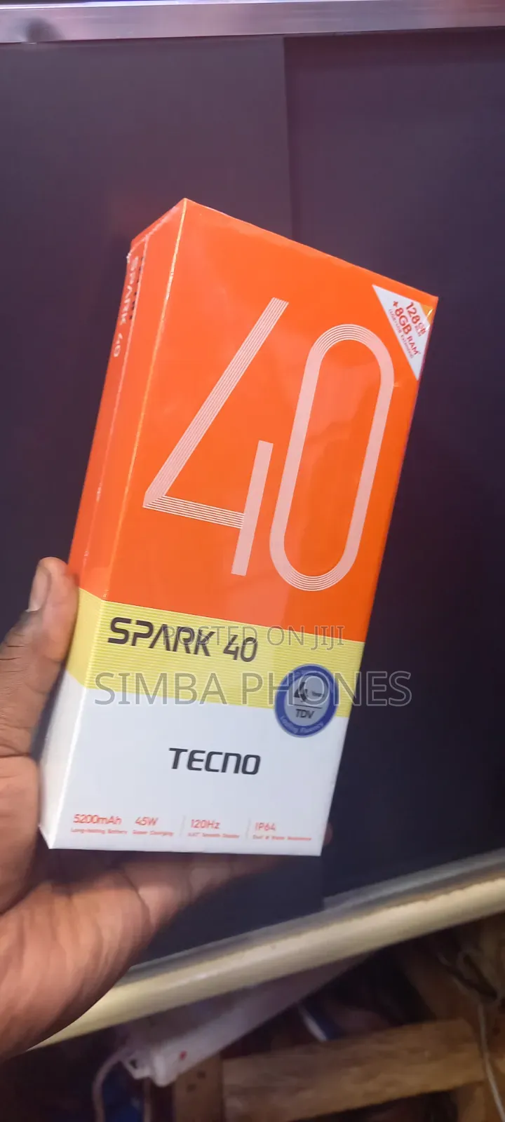 New Tecno Spark 40 128 GB Orange