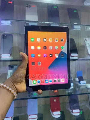 Apple iPad Air 32 GB Green