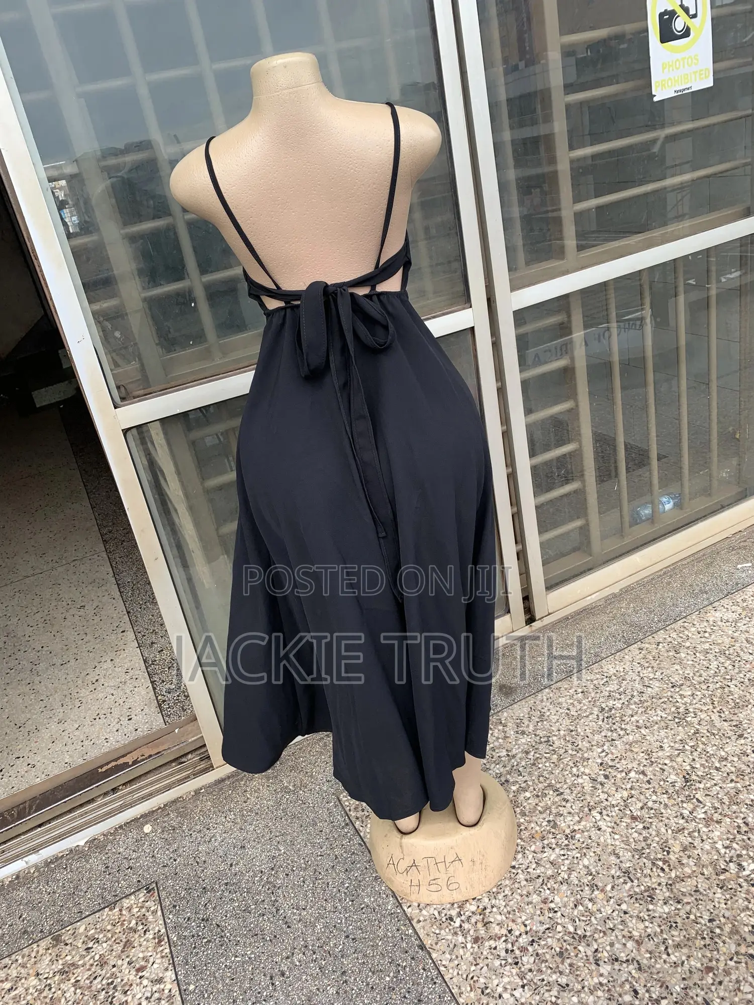 Second Hand First Class Dresses