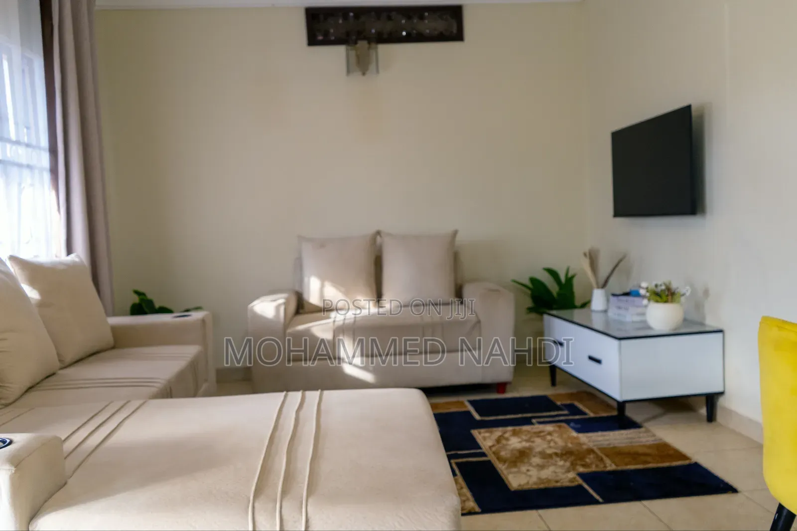 Bandar Home: Modern Secure Short Stay