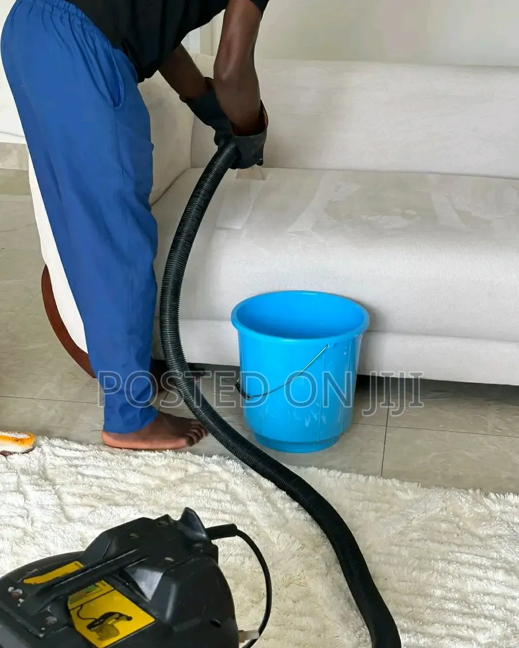 Sofa Set Cleaning Services