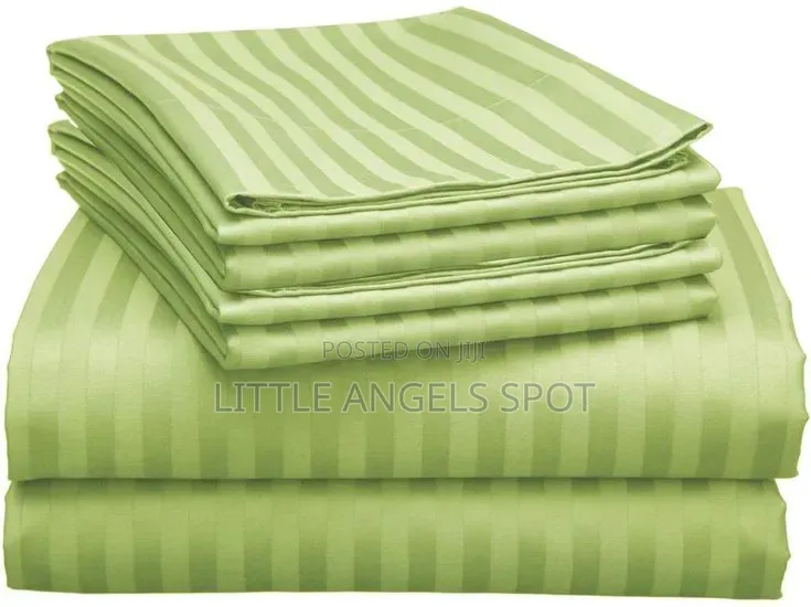Luxurious Plain Bedsheets