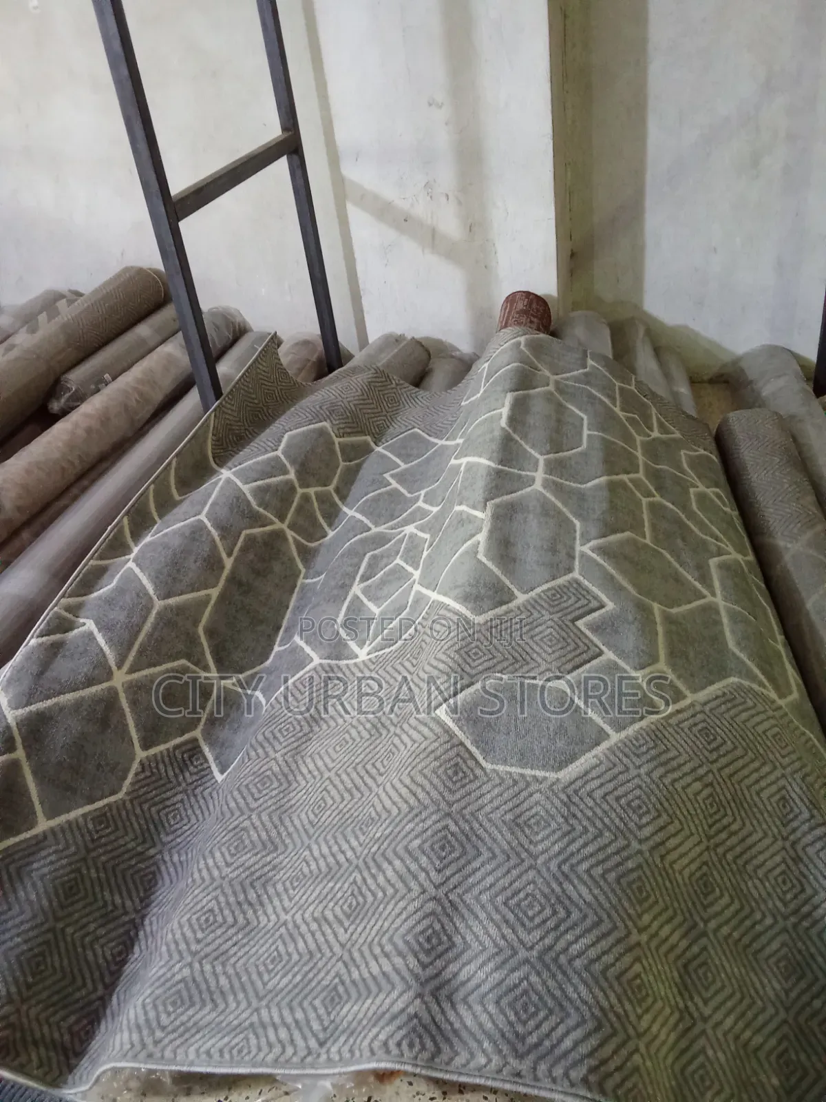 Doha Large 2 by 3 Meters Rugs