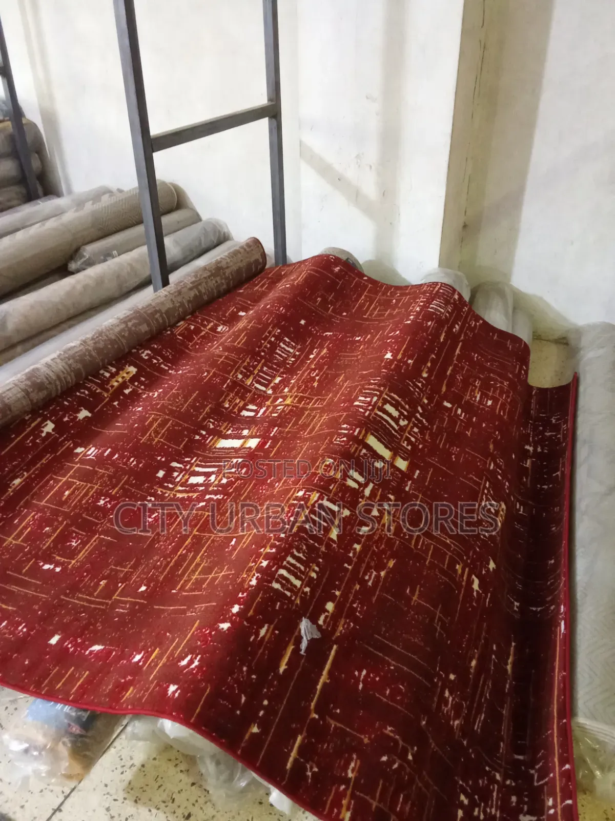 Doha Large Center Maroon Carpets