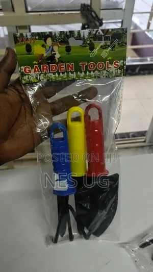 Mini Garden Tools Set, 3 Pieces (Trowel, Cultivator, and Fork)