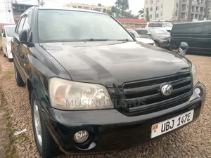 Toyota Kluger 2005 Black