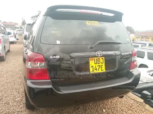 Toyota Kluger 2005 Black