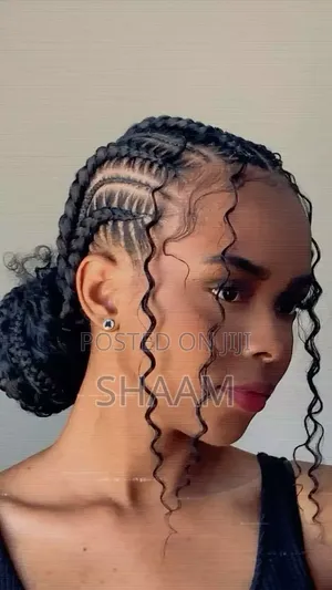 Braider /Hair Stylist Needed