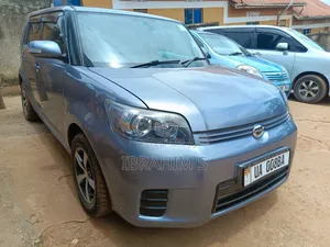 Toyota Corolla Rumion 2010 Gray