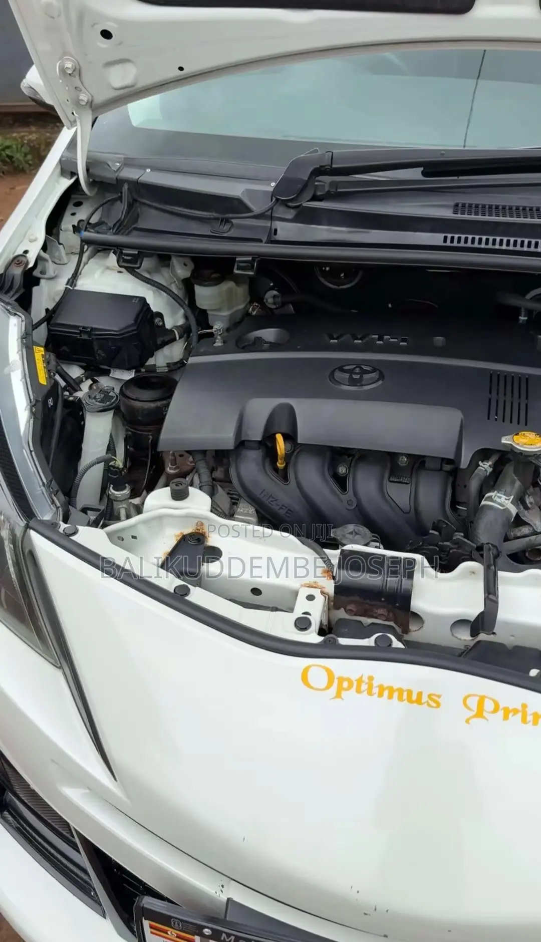 Toyota Vitz 1.5 FWD 5dr 2013 White