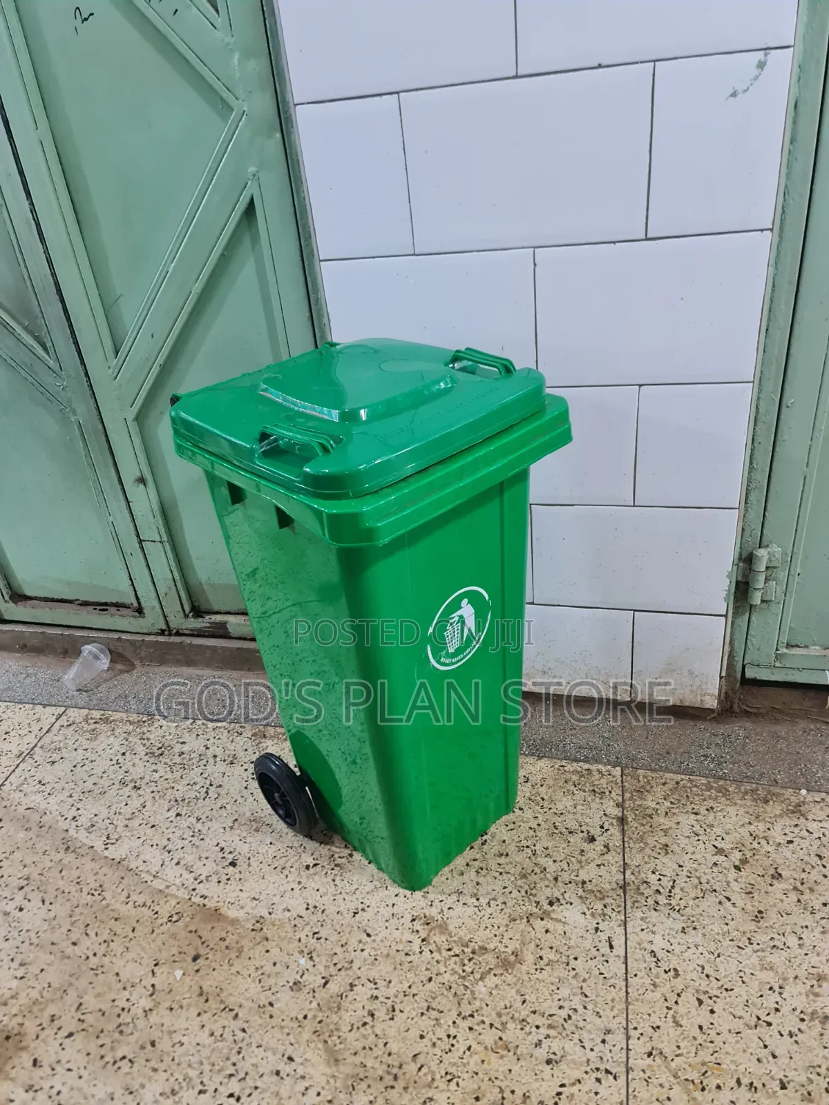 Venice 120litres Plastic Dust Bins Plastic Dust Bins Green
