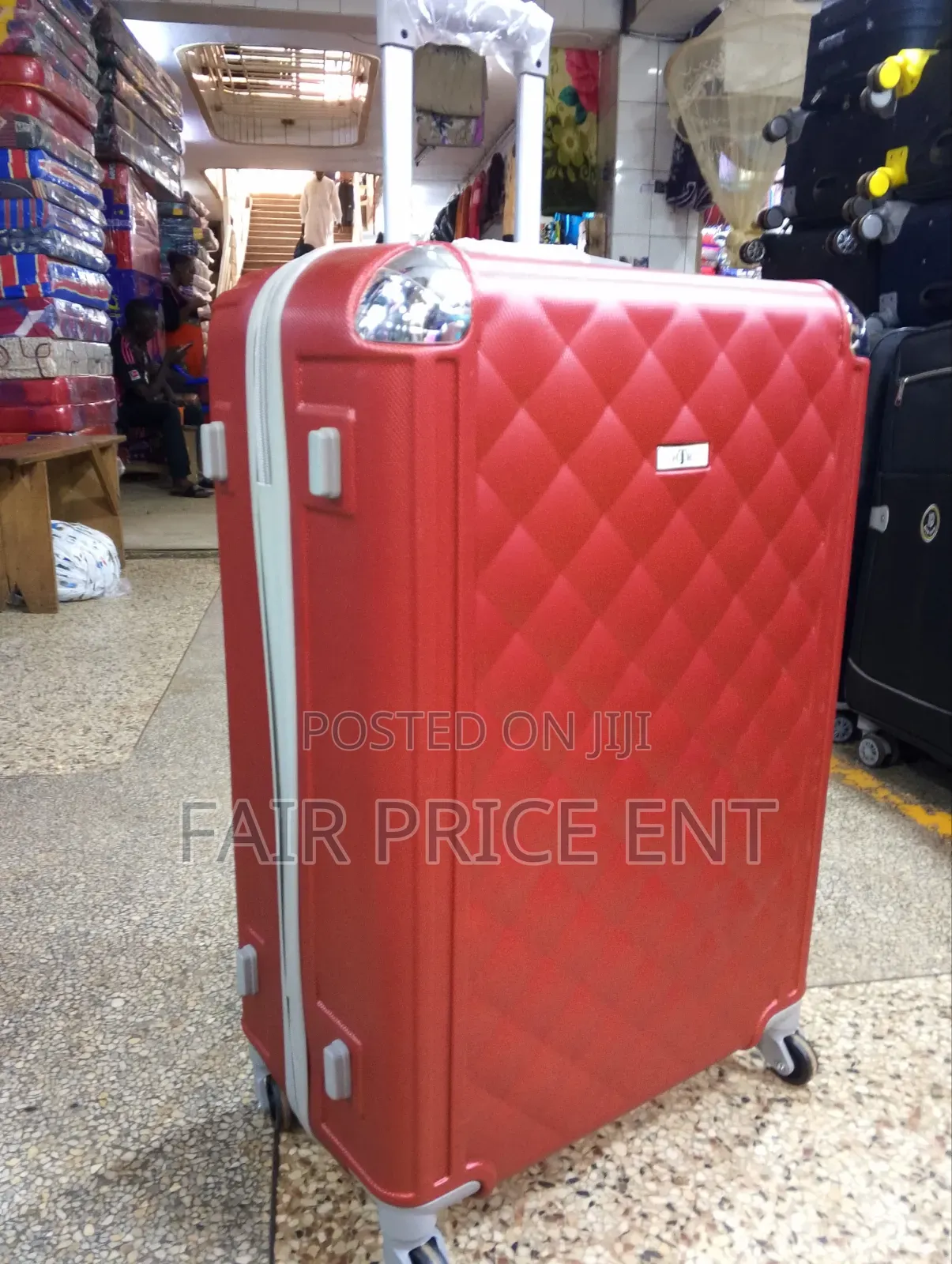Rubber Plastic Suitcases. Extra Large. ( Red)