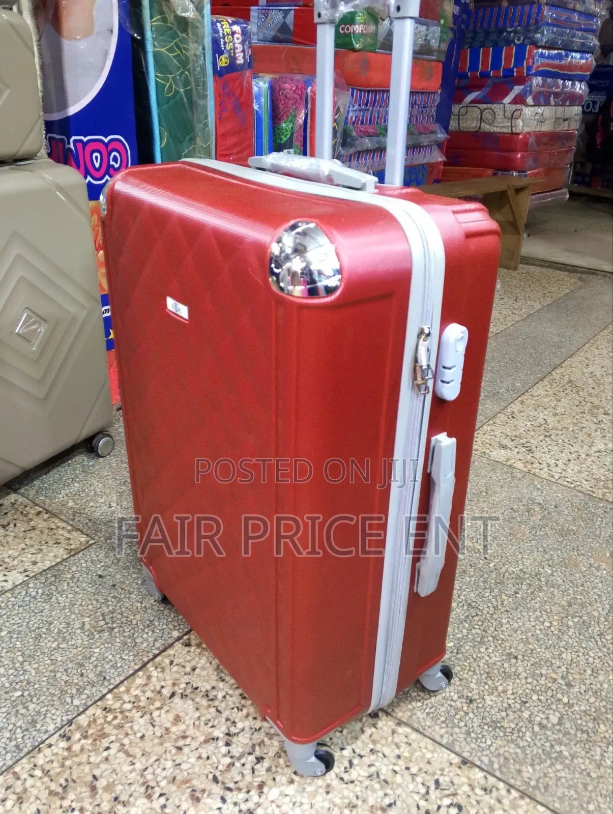 Rubber Plastic Suitcases. Extra Large. ( Red)