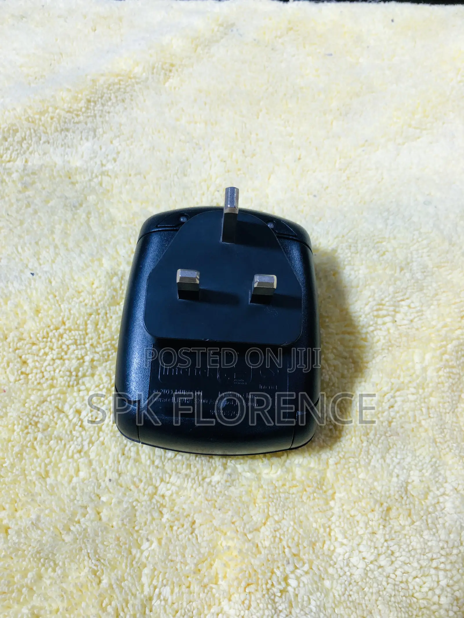 Duracell Battery Charger Designed for Aaa Rechargeable Batteries.