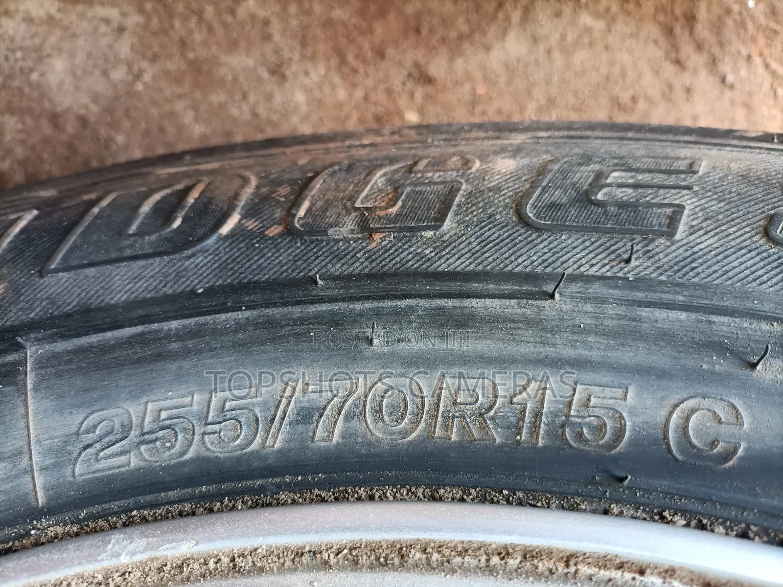 Toyota Hilix Rims (With Free Tires)