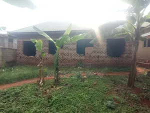 3bdrm Bungalow in Wanyange Hills, Jinja for sale