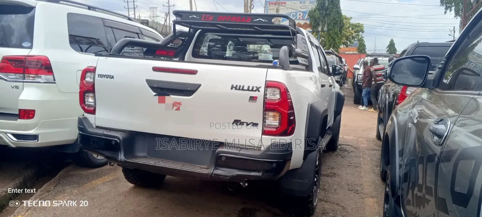 New Toyota Hilux 2025 White