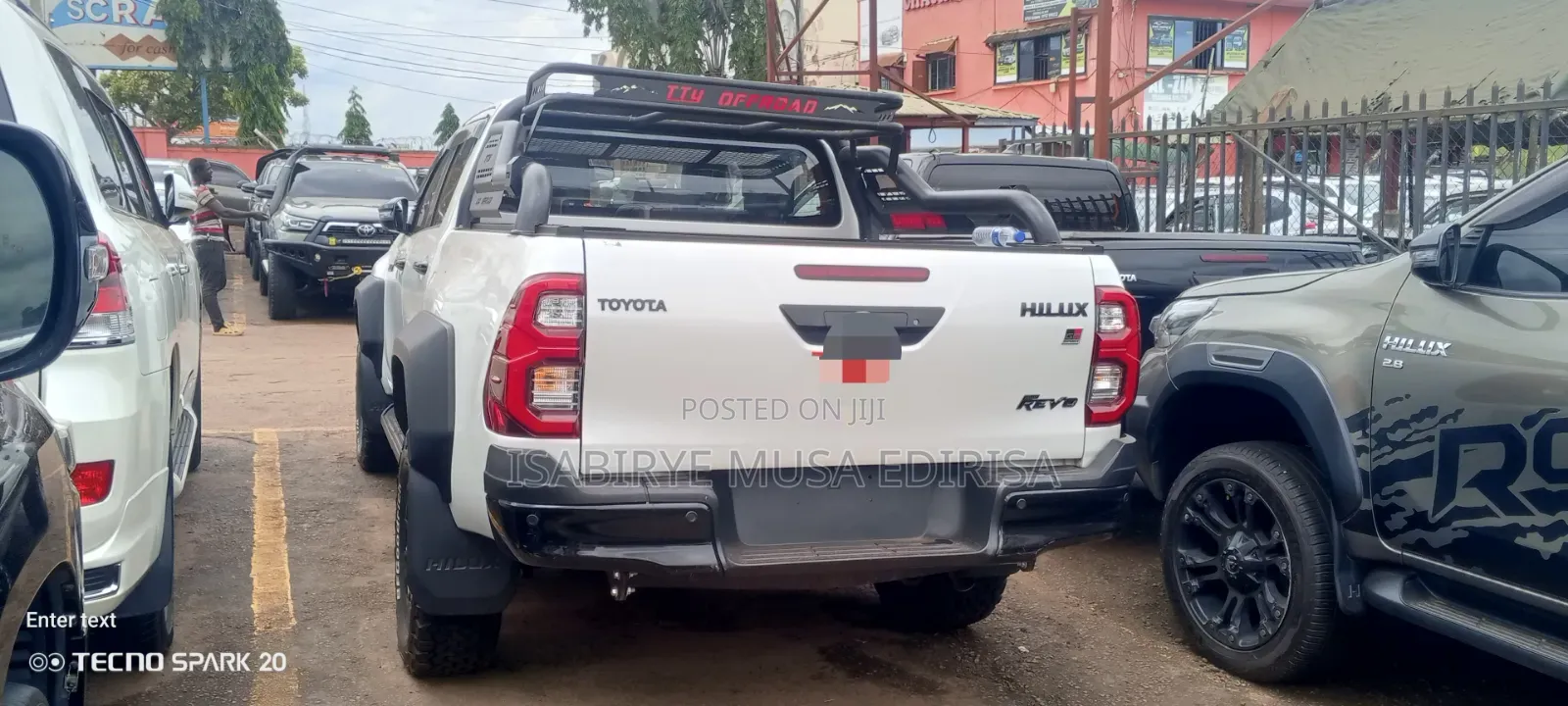 New Toyota Hilux 2025 White