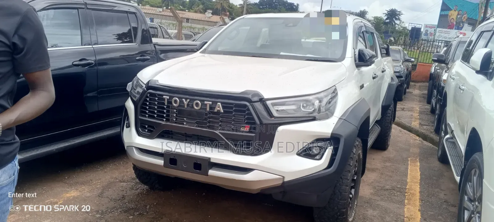New Toyota Hilux 2025 White