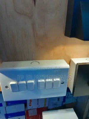 6 Gang Switch
