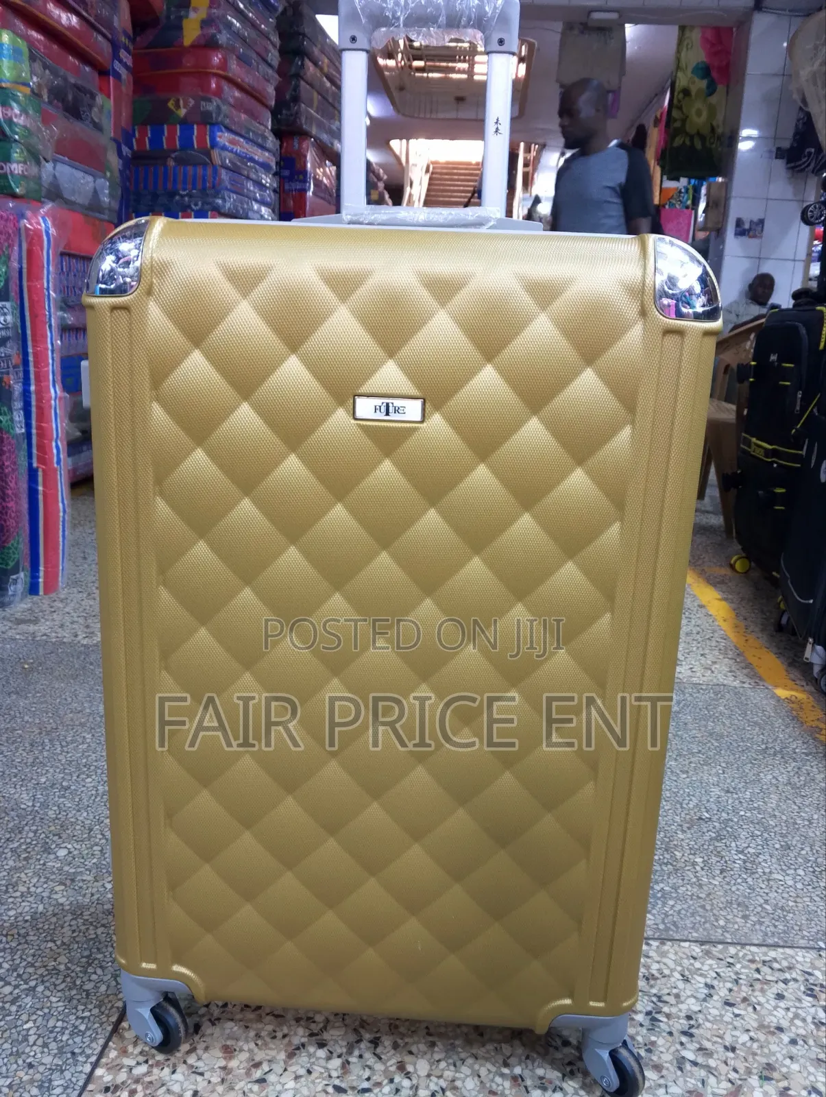 Executive Original Suitcase. Large.( Brown)