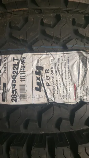 285/45r22 All Terrain Tyres for Mercedes-Benz,Rangerover,Landcruiser