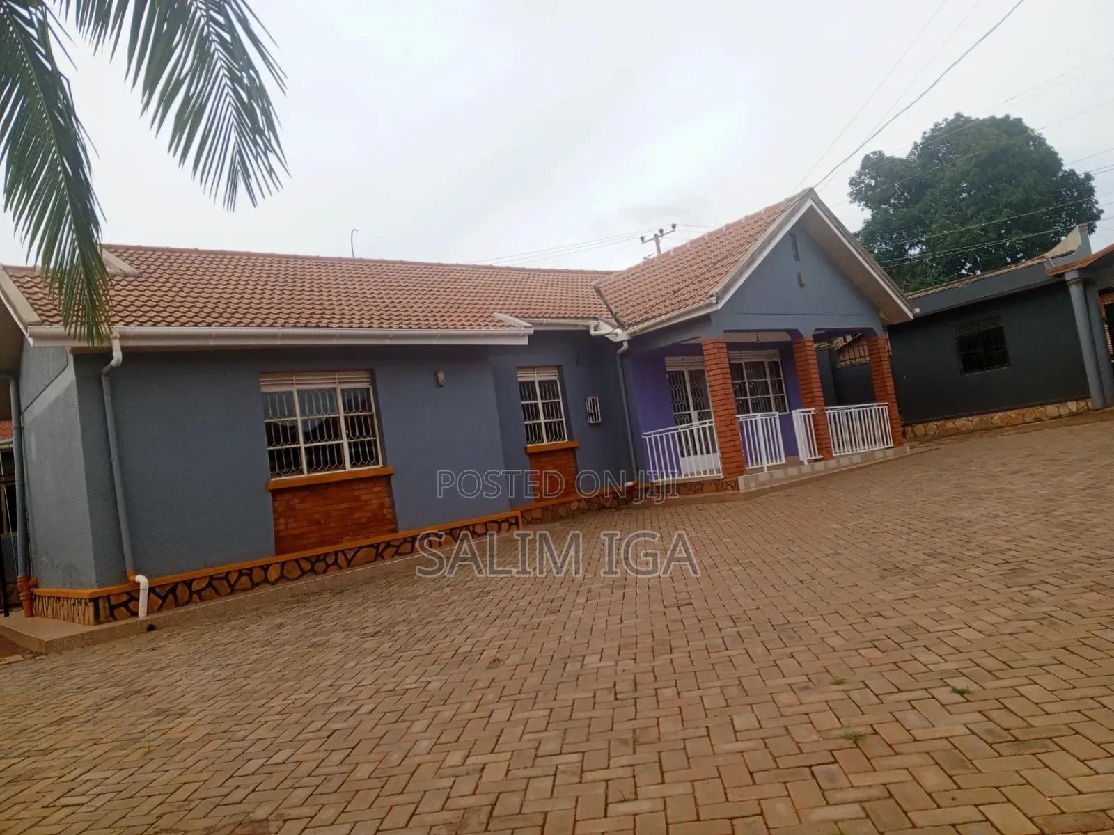 3bdrm Bungalow in Kololo Property, Central Division for rent